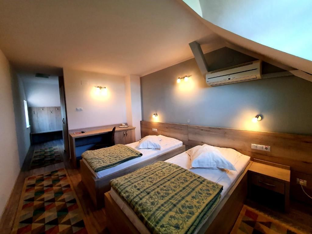 Гостевой дом Kon Tiki Сибиу-36